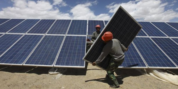  Accès à l’électricité : Zoom sur la centrale photovoltaïque de Blitta et le fonds « Tinga »